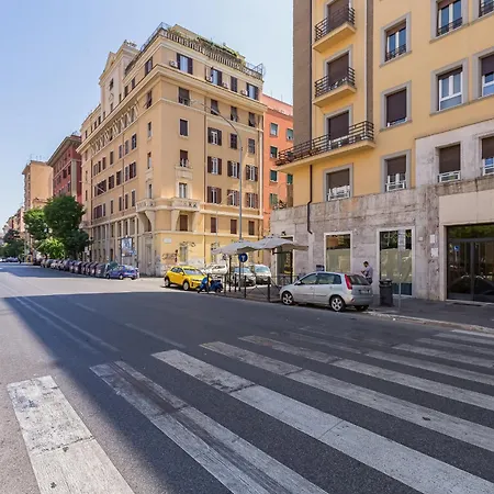 San Giovanni Attico Luxury Vicino Metro A E C