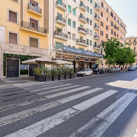 San Giovanni Attico Luxury Vicino Metro A E C דירה *