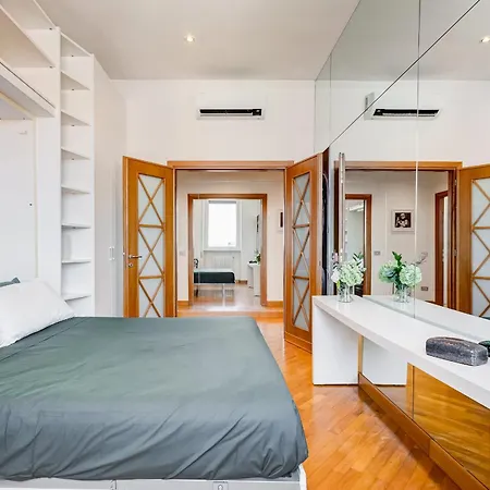 דירה San Giovanni Attico Luxury Vicino Metro A E C *